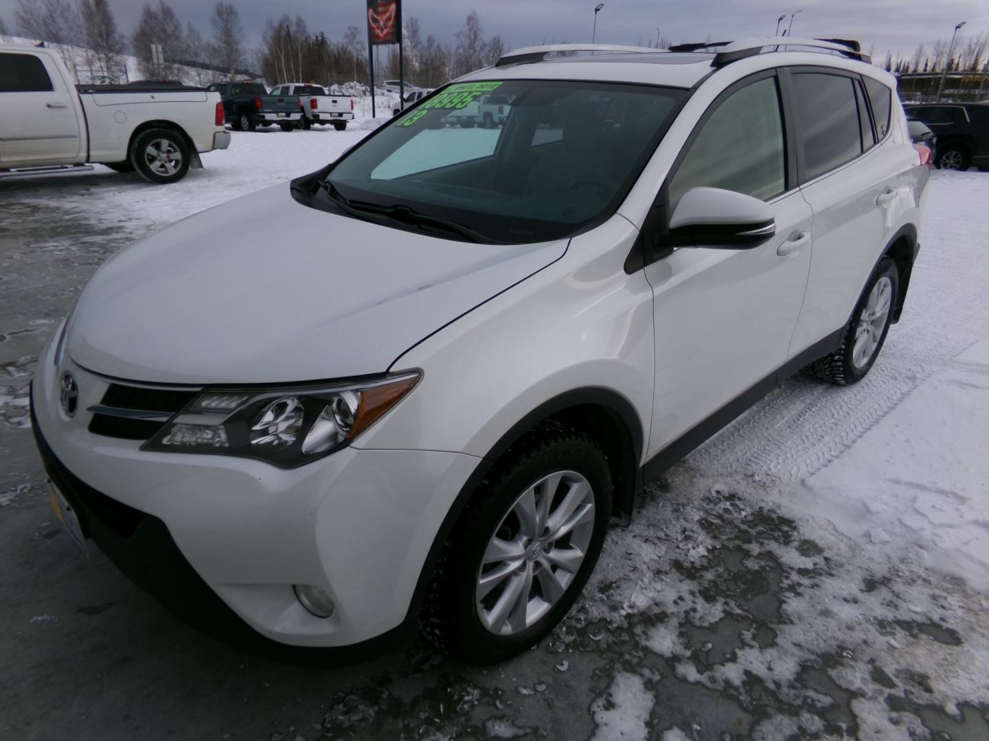 2013 White /Black Toyota RAV4 (JTMDFREV2D5) , located at 2630 Philips Field Rd., Fairbanks, AK, 99709, (907) 458-0593, 64.848068, -147.780609 - Photo#0